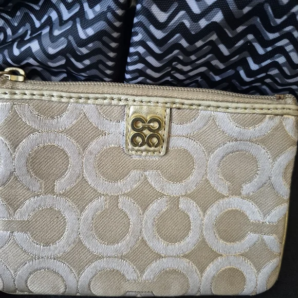 Chic Blue and Gold Bag Trio with Cream Pouch And One Mystery Jewelry Bag - Picture 4 of 5